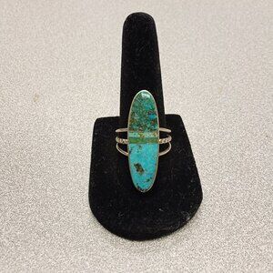 Beautiful Navajo Women's Ring Sterling Silver/Large Turquoise Stone Oval Design